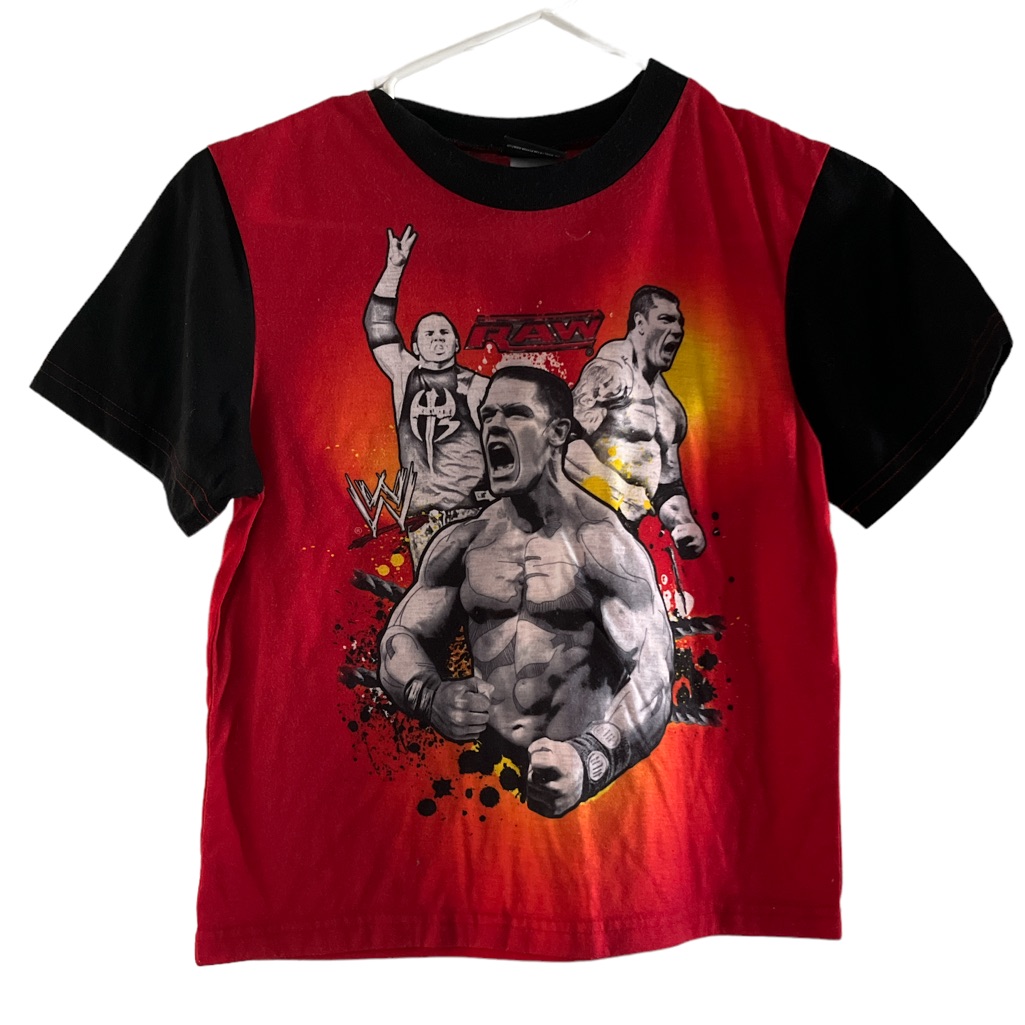 World Wrestling Entertainment Boys Shirt Size L 1012